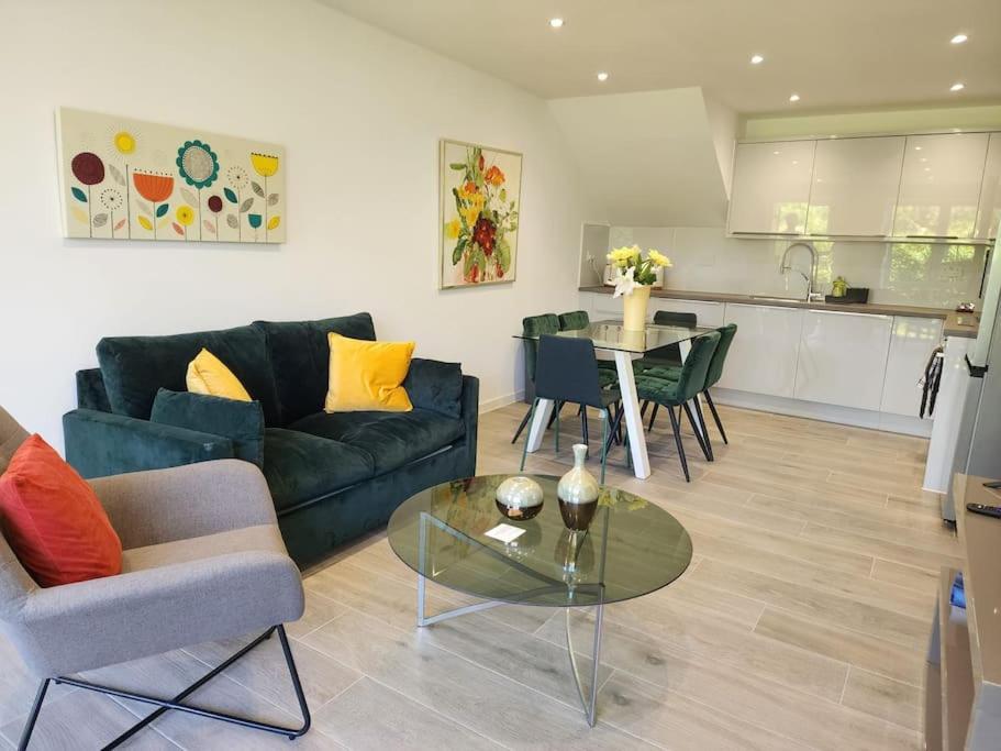 Paradigm Court, Modern 3-Bedroom Flat 1, オックスフォード エクステリア 写真
