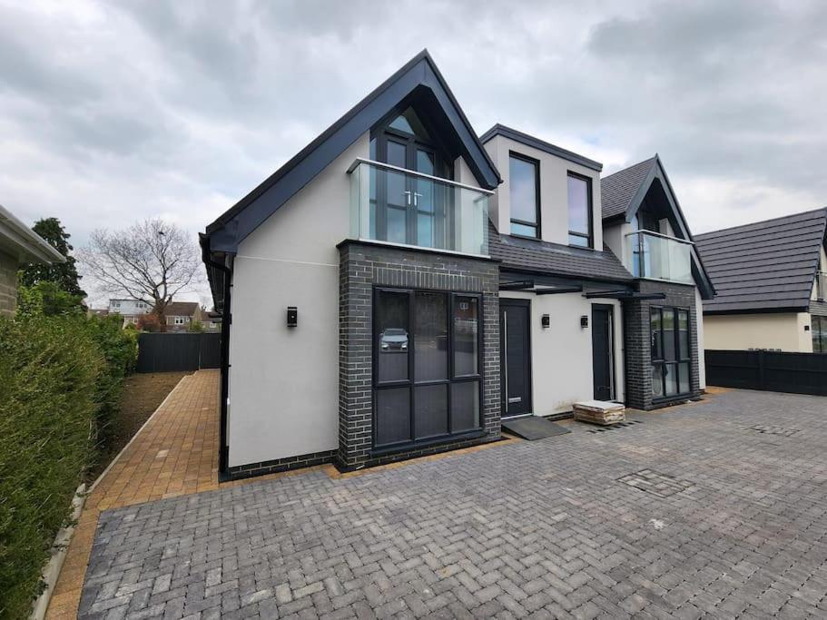 Paradigm Court, Modern 3-Bedroom Flat 1, オックスフォード エクステリア 写真