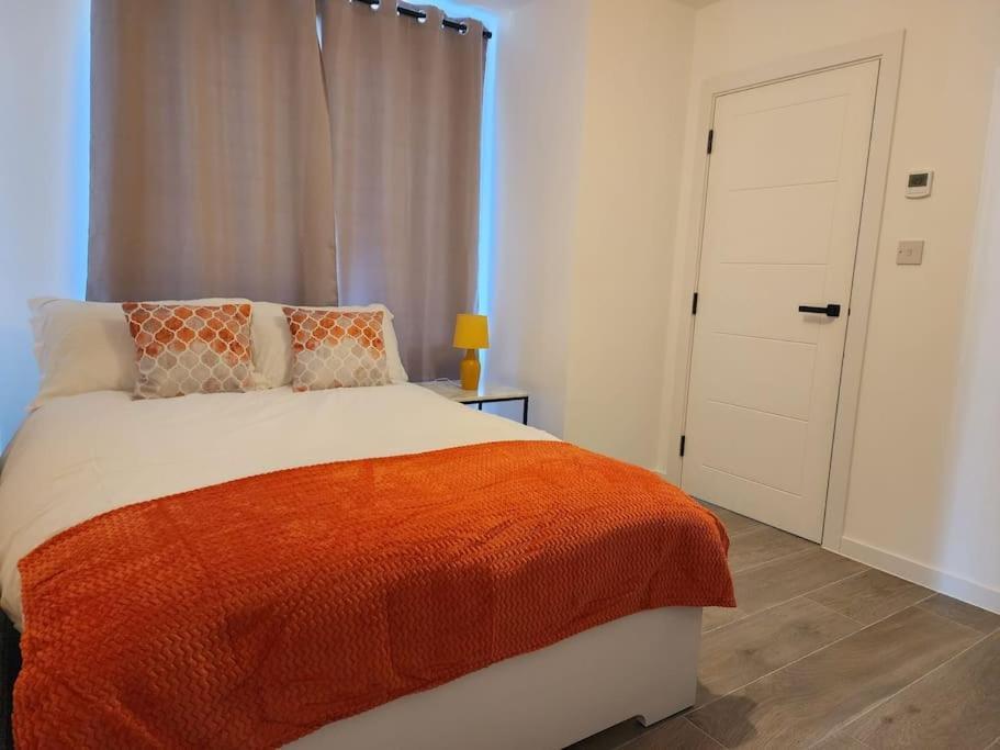 Paradigm Court, Modern 3-Bedroom Flat 1, オックスフォード エクステリア 写真
